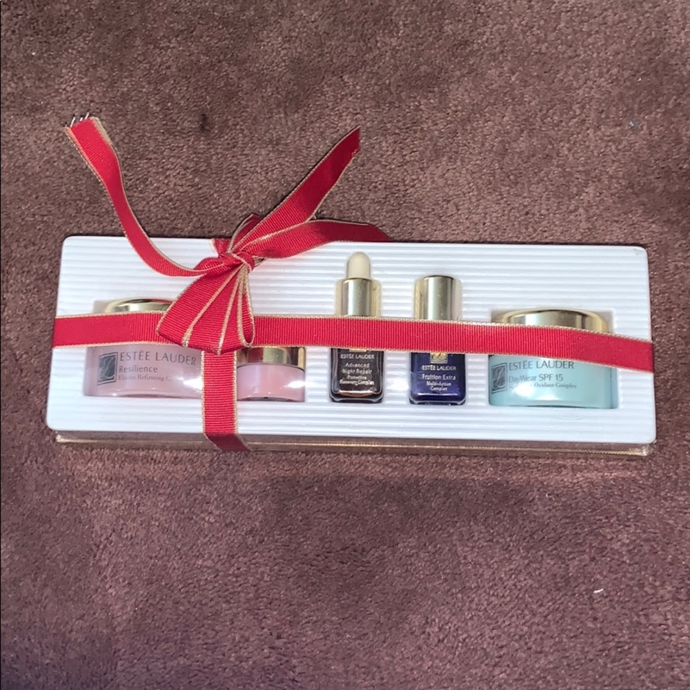 NEW Estée Lauder 5 samples set